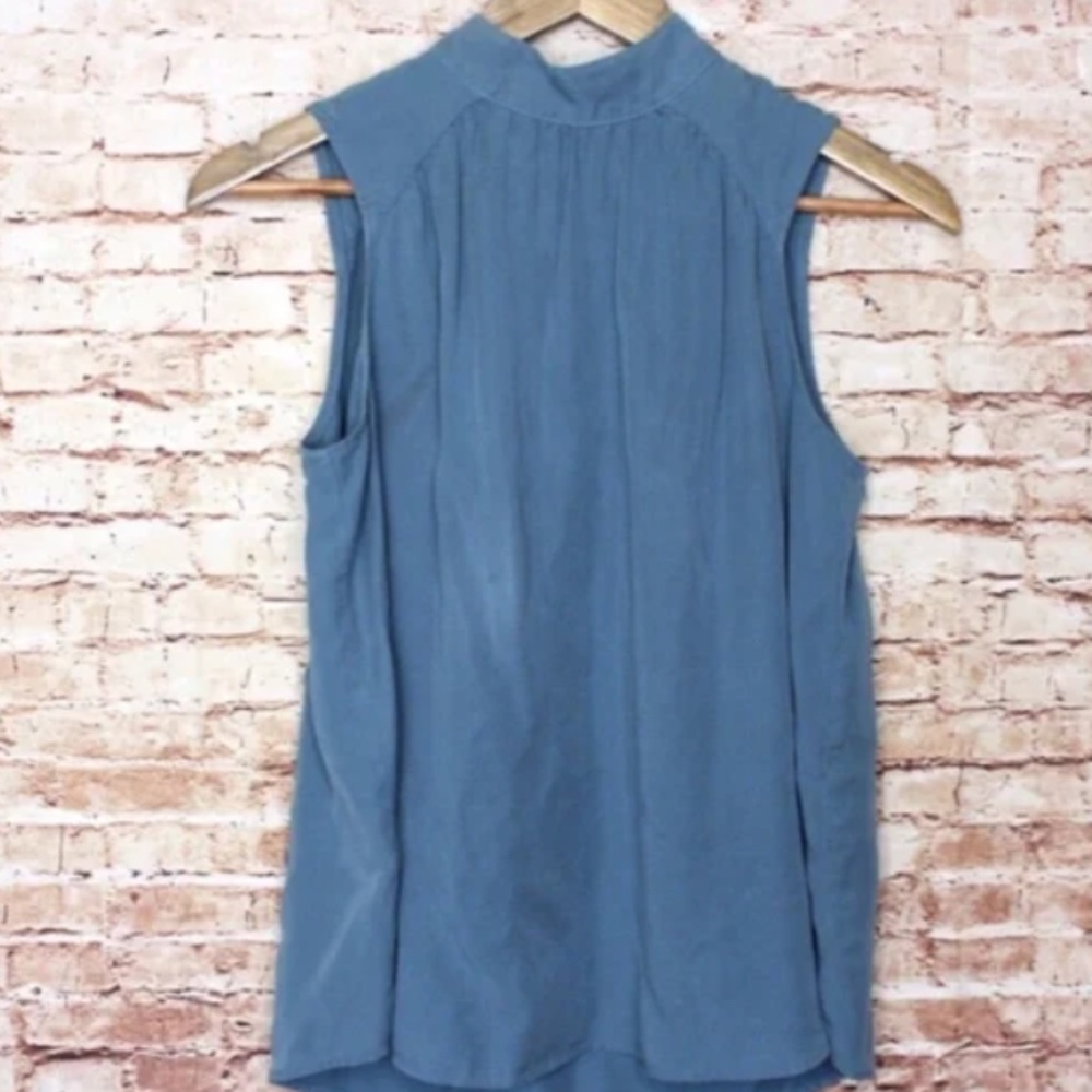 CLOTH & STONE Anthropologie High Neck Sleeveless Blouse Top Blue